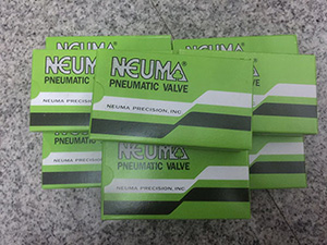 �_��NEUMA����늴��y